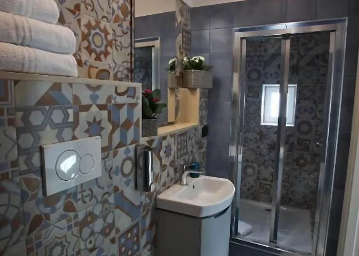 Arco Caputi B&B 루보디풀리아